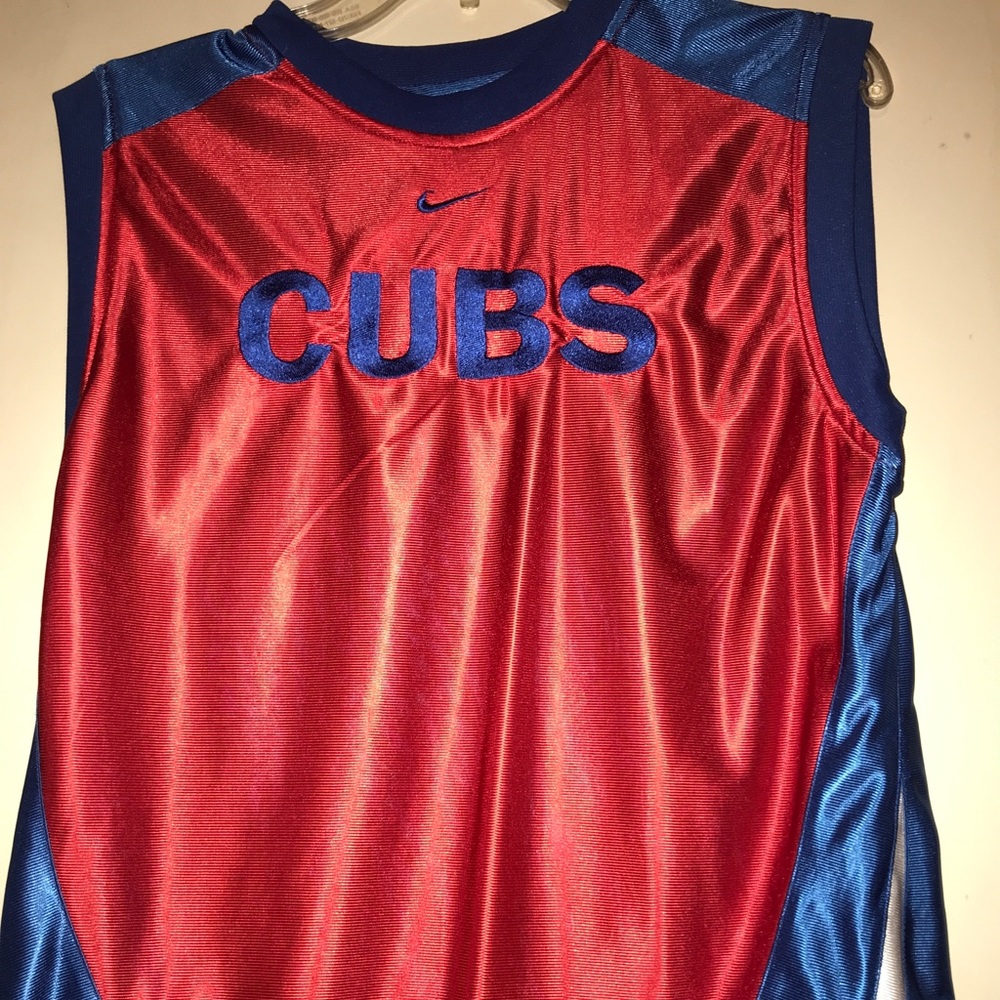 Nike reversible Kids Cubs sleeveless shirt
